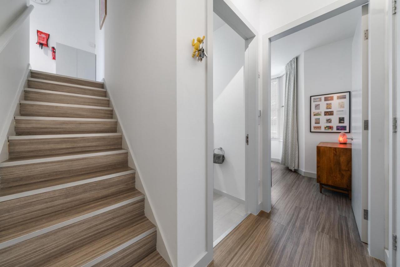 Ickburgh Road Guesthouse Лондон Екстериор снимка